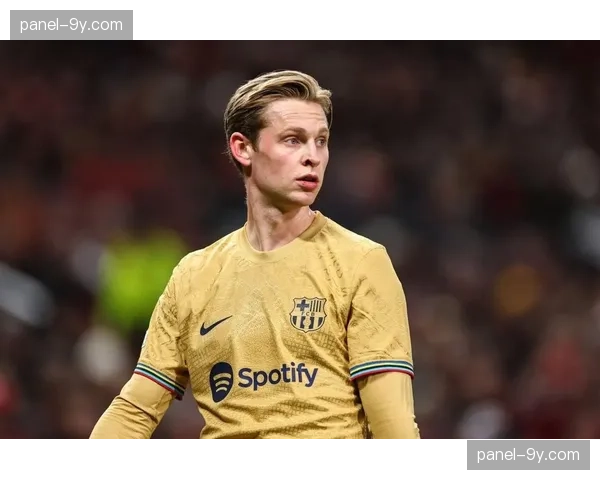 巴萨伤员德容恢复有球训练,预计将丰富球队前场定位球主罚选择